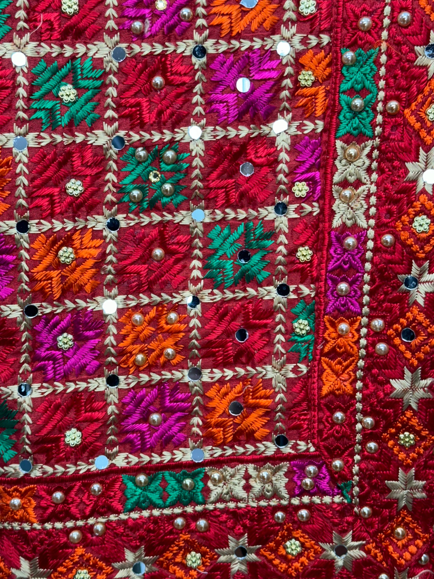 Banto Phulkari