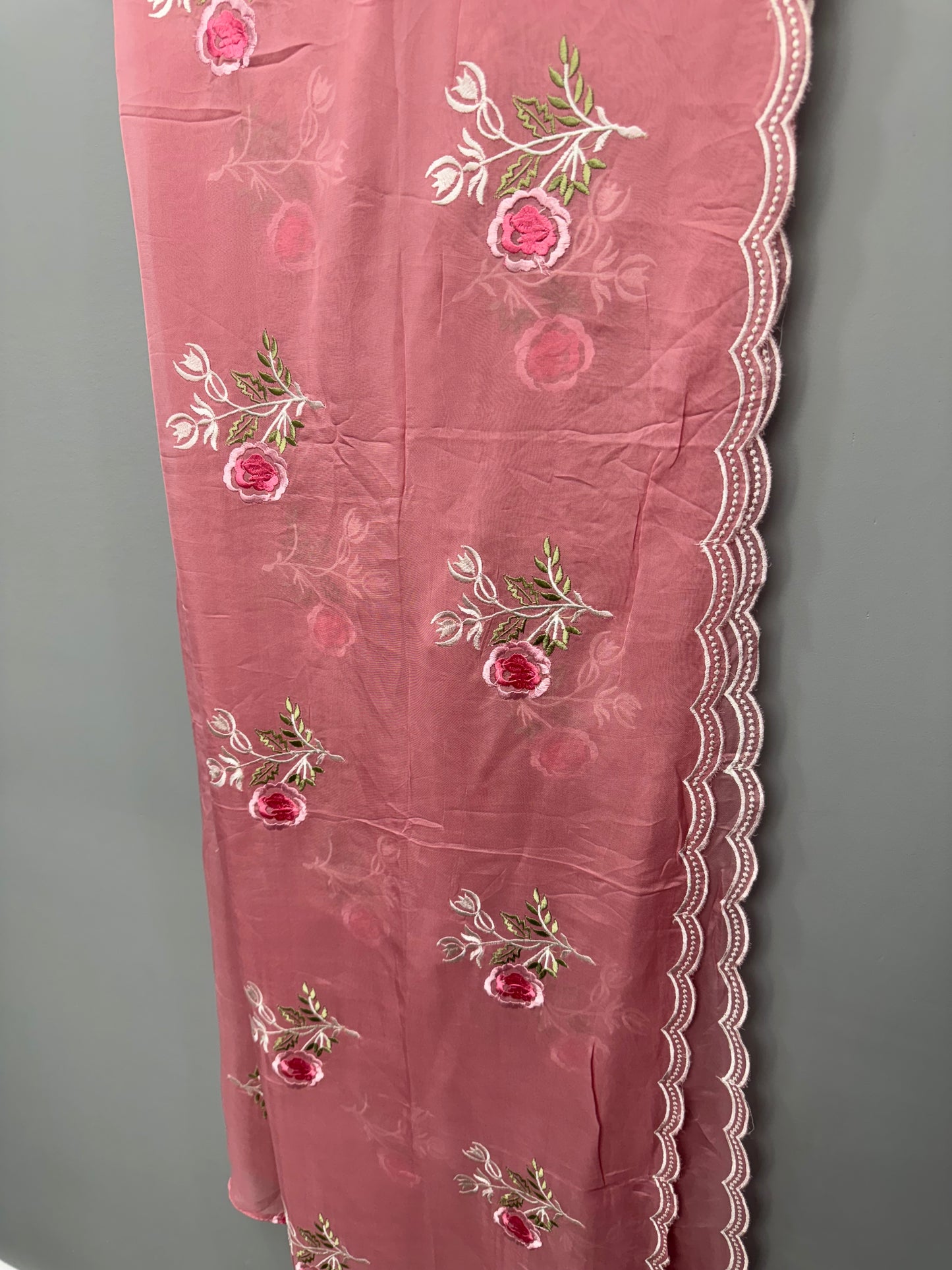 Phullaz Thaga Pent Suit