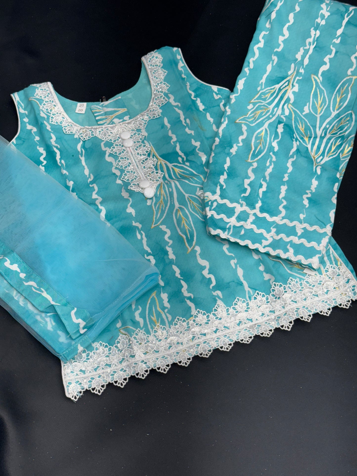 Avnoor Cotton Kids Salwar Suit