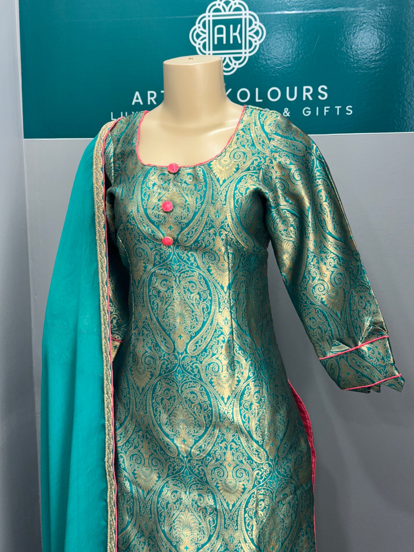 Brocade Pant Suit- AK89-0426