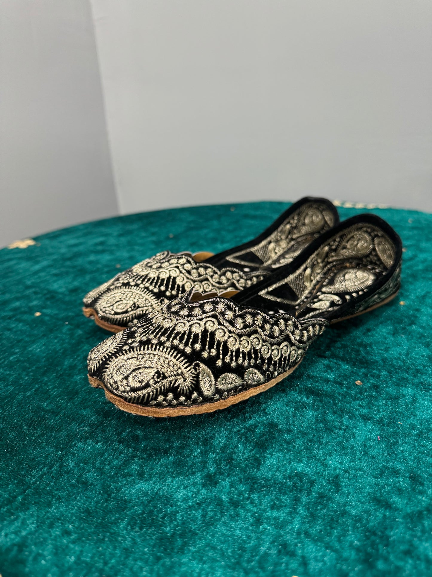 Pakistani Style Jutti