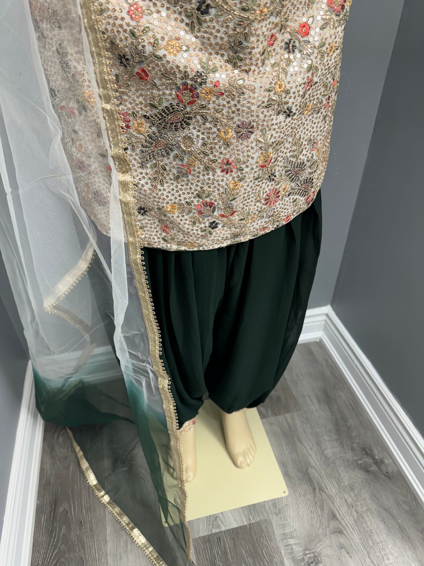 Zarmina Readymade Afgani Salwar Suit