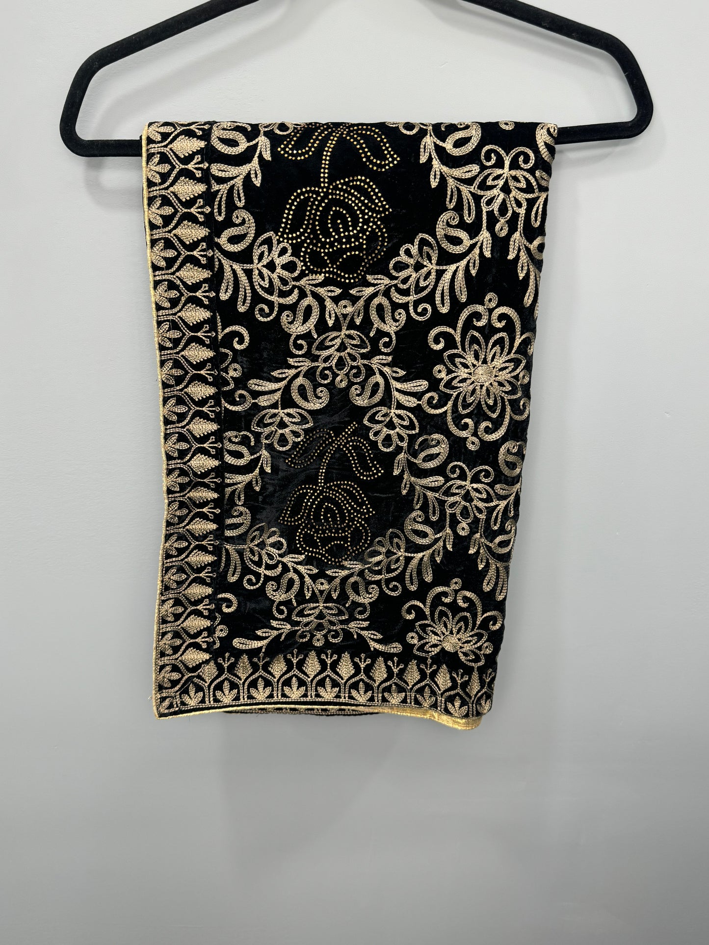 Katerina Velvet Shawl