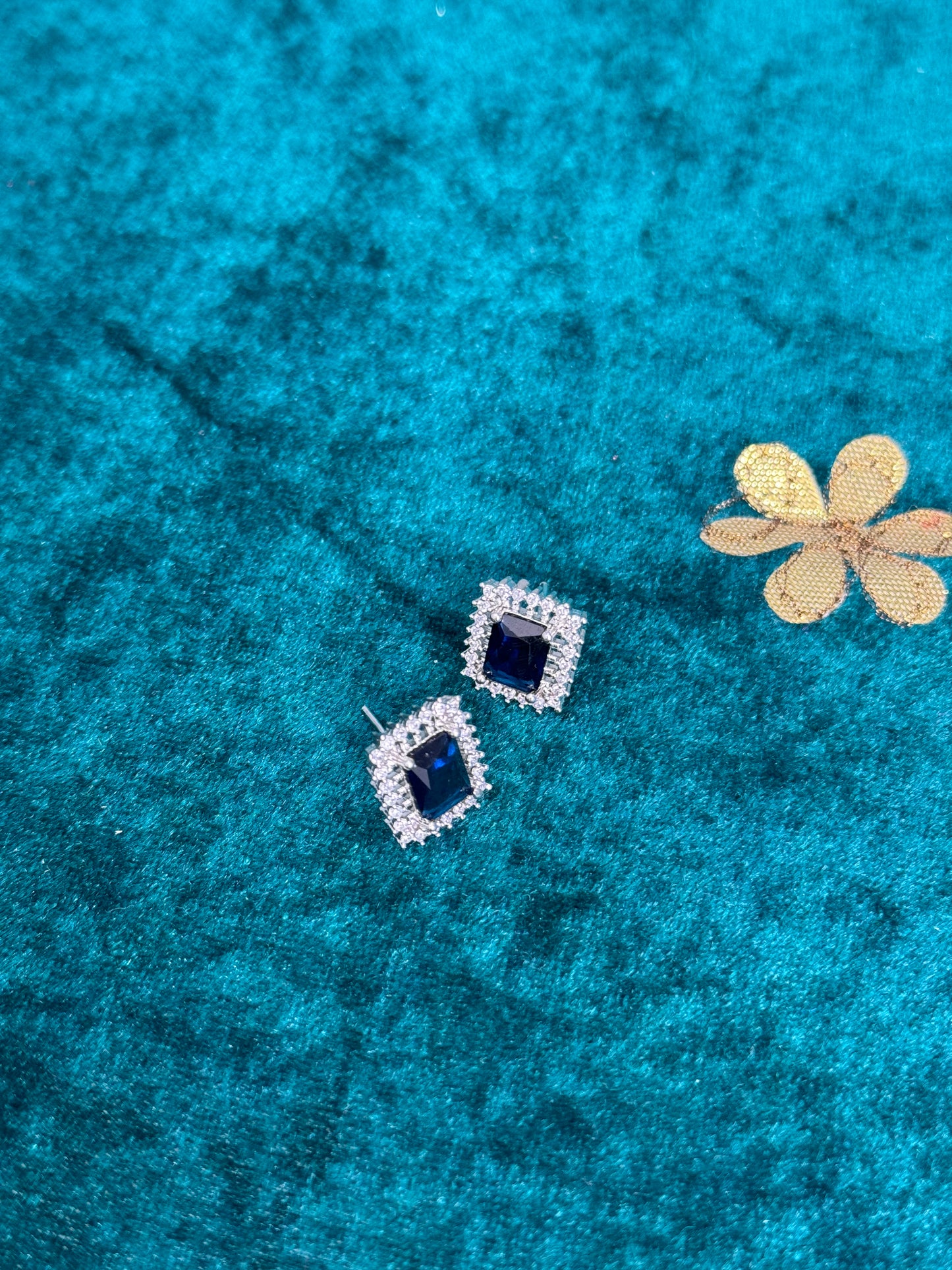 Orchid AD Studs