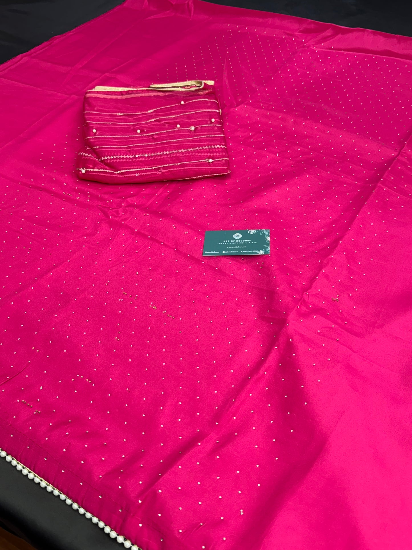 Bindi Taare Pink Unstitched Suit