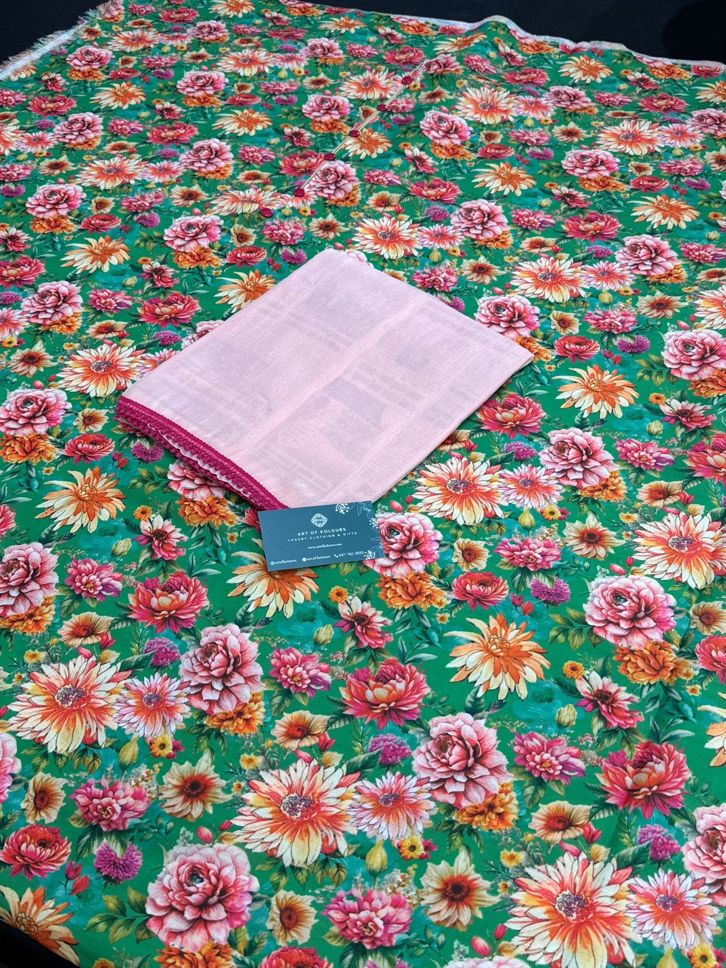 Shaan Rangeen Phul Unstitched Suit