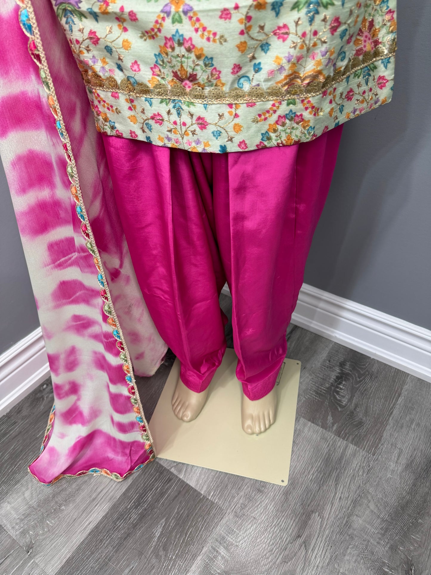 Pista Butter Gulzar Salwar Suit