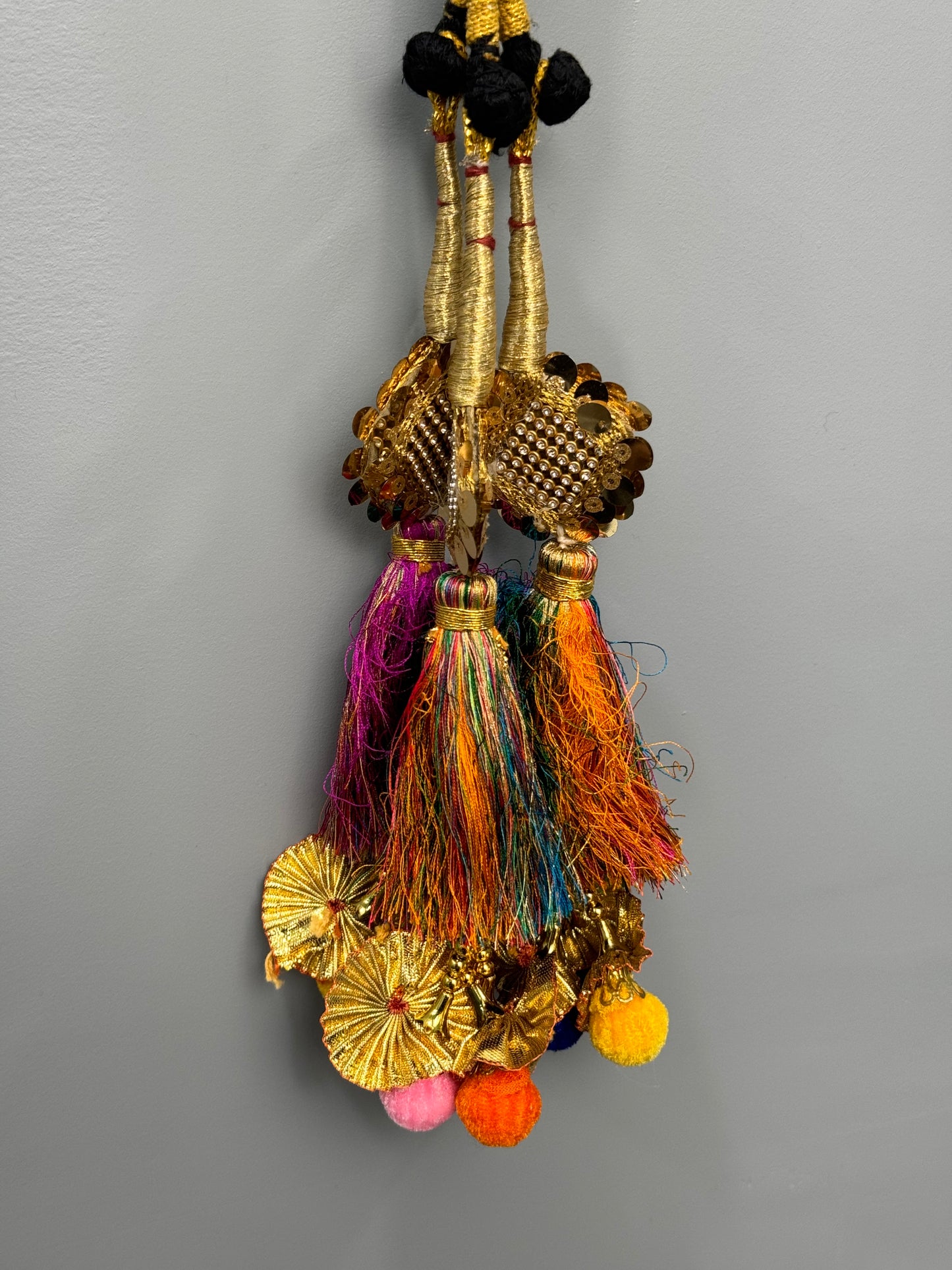 Multi Colour Latkan Prandi