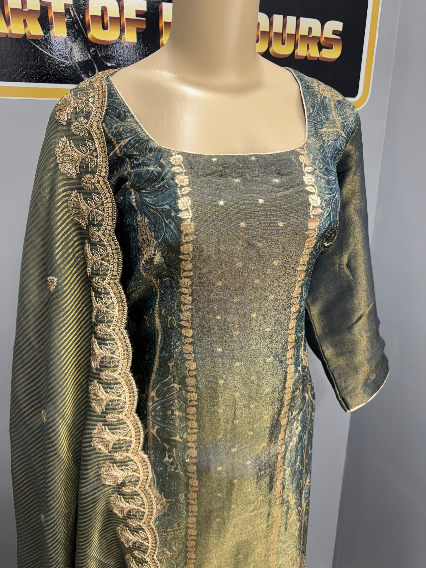 Banarleen Shimmer Salwar Suit