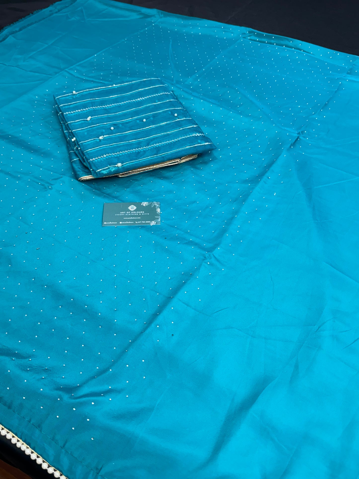Bindi Taare Blue Unstitched Suit