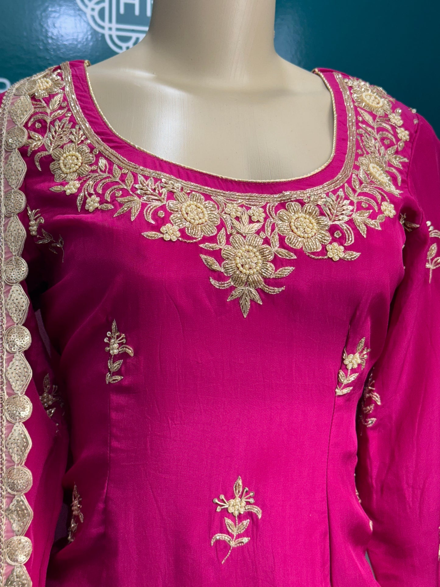 Handwork Sharara Suit-AKW0001