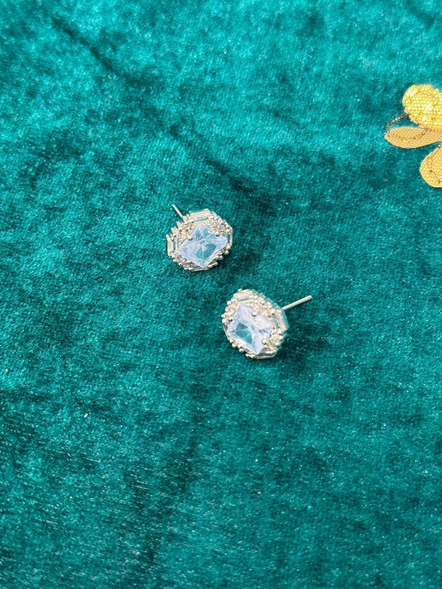 Hyacinth AD Studs