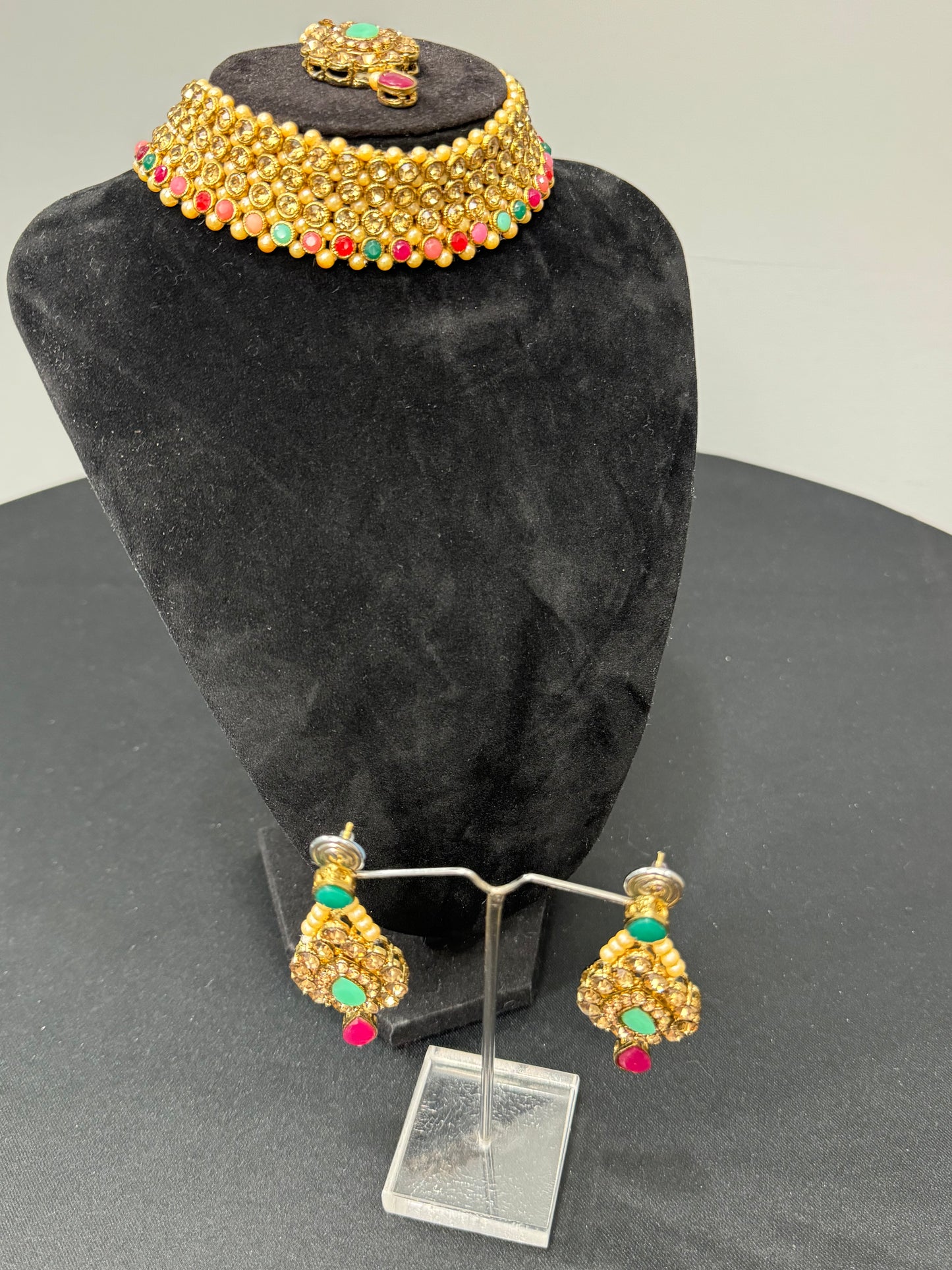 Rashika Necklace Set