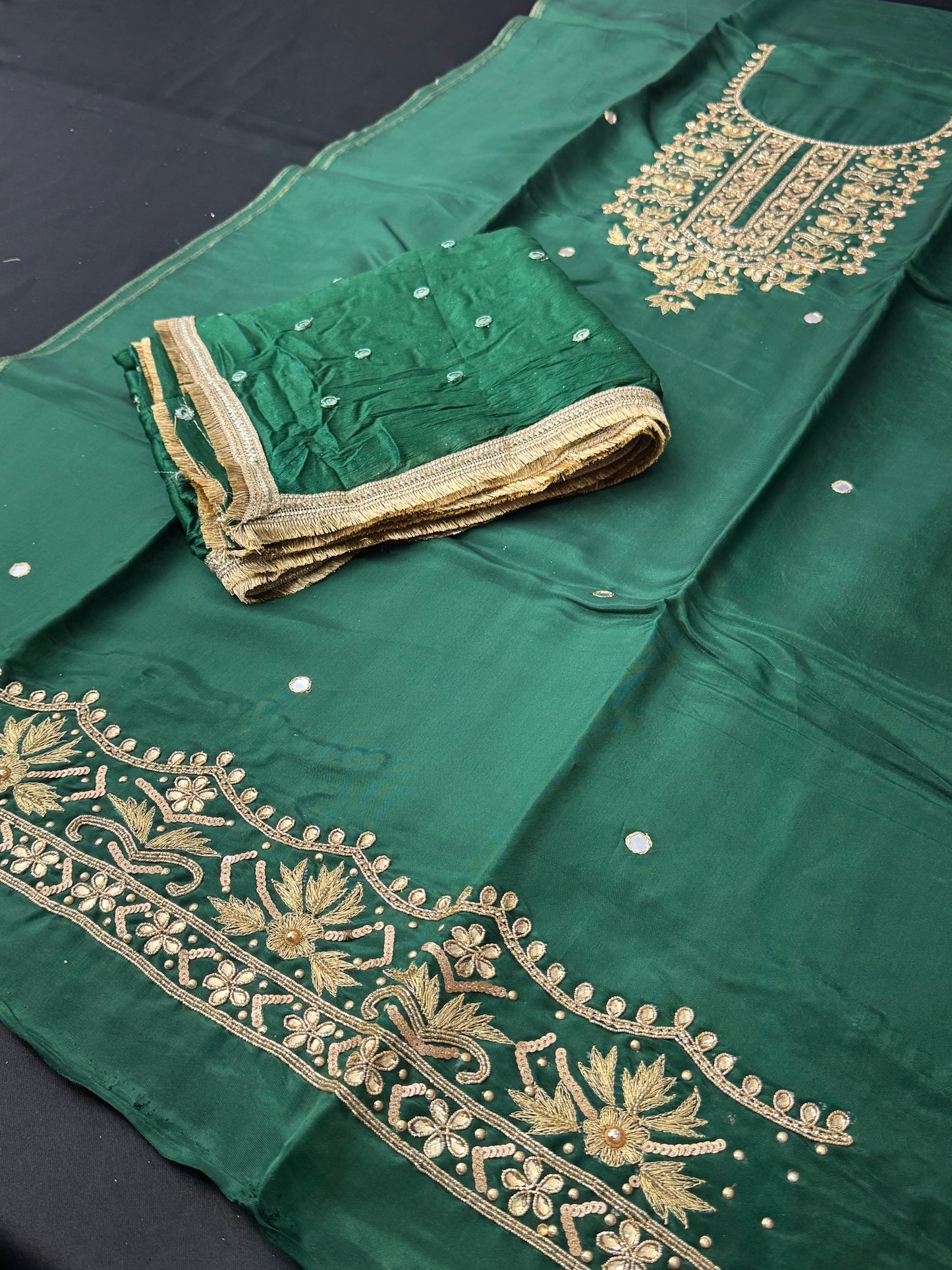 Talhiharhi Elegance Unstitched Suit