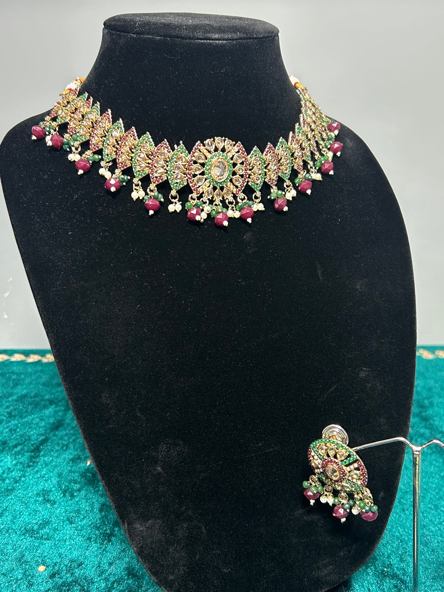 Green and Purple Polki Necklace Set