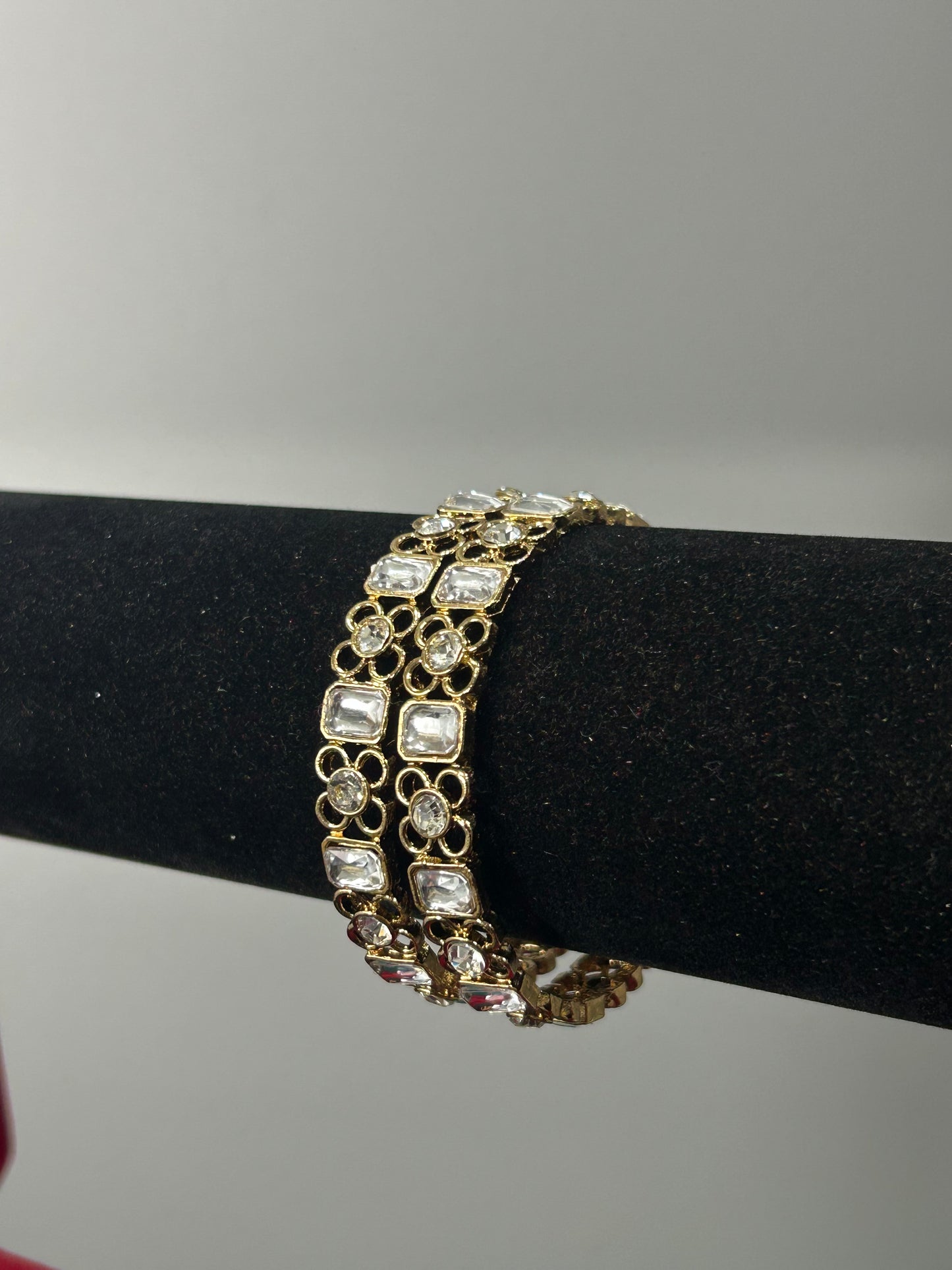 Small Classic Gold Kundan Kada Bangles