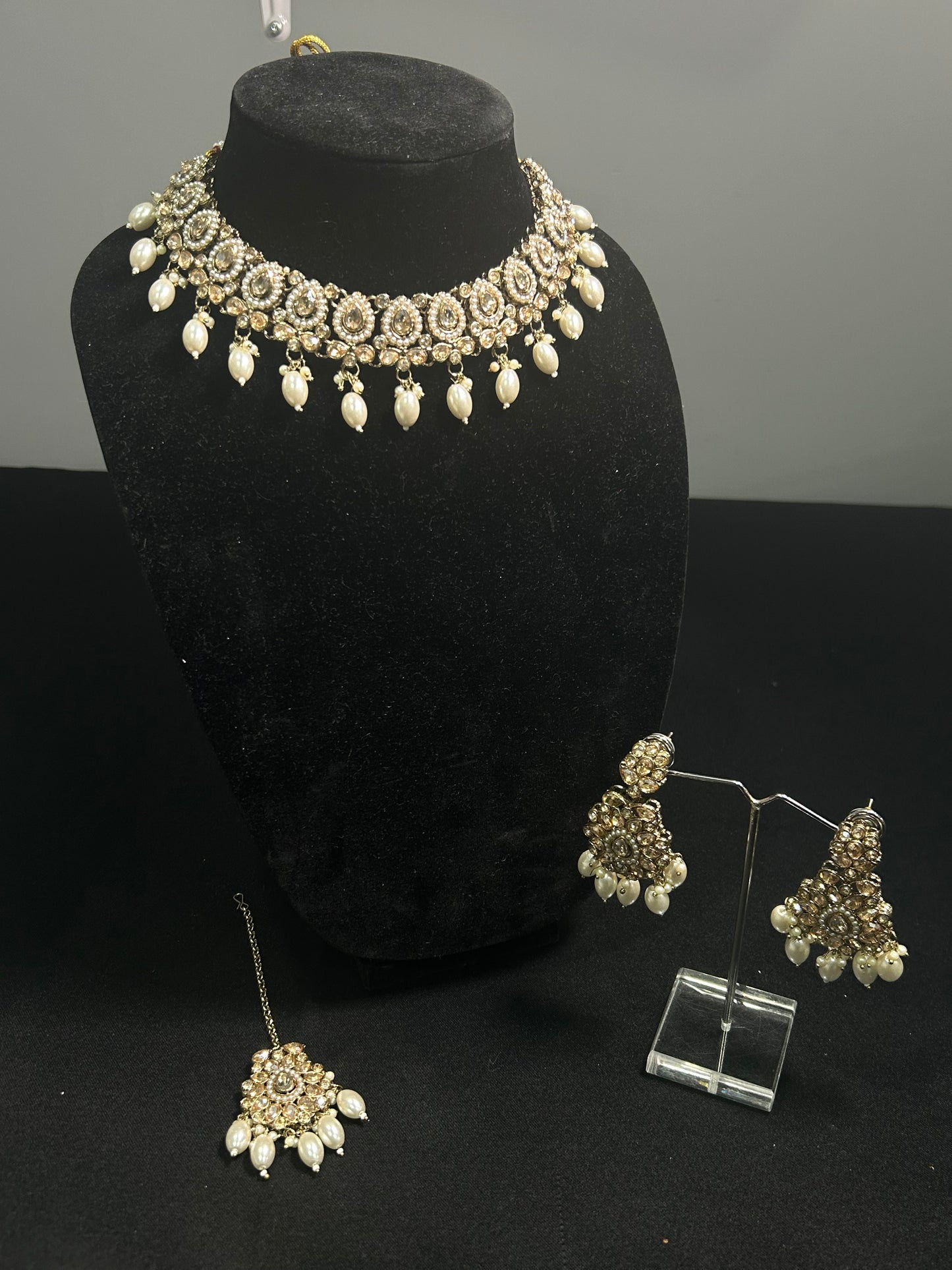 Rita Necklace Set