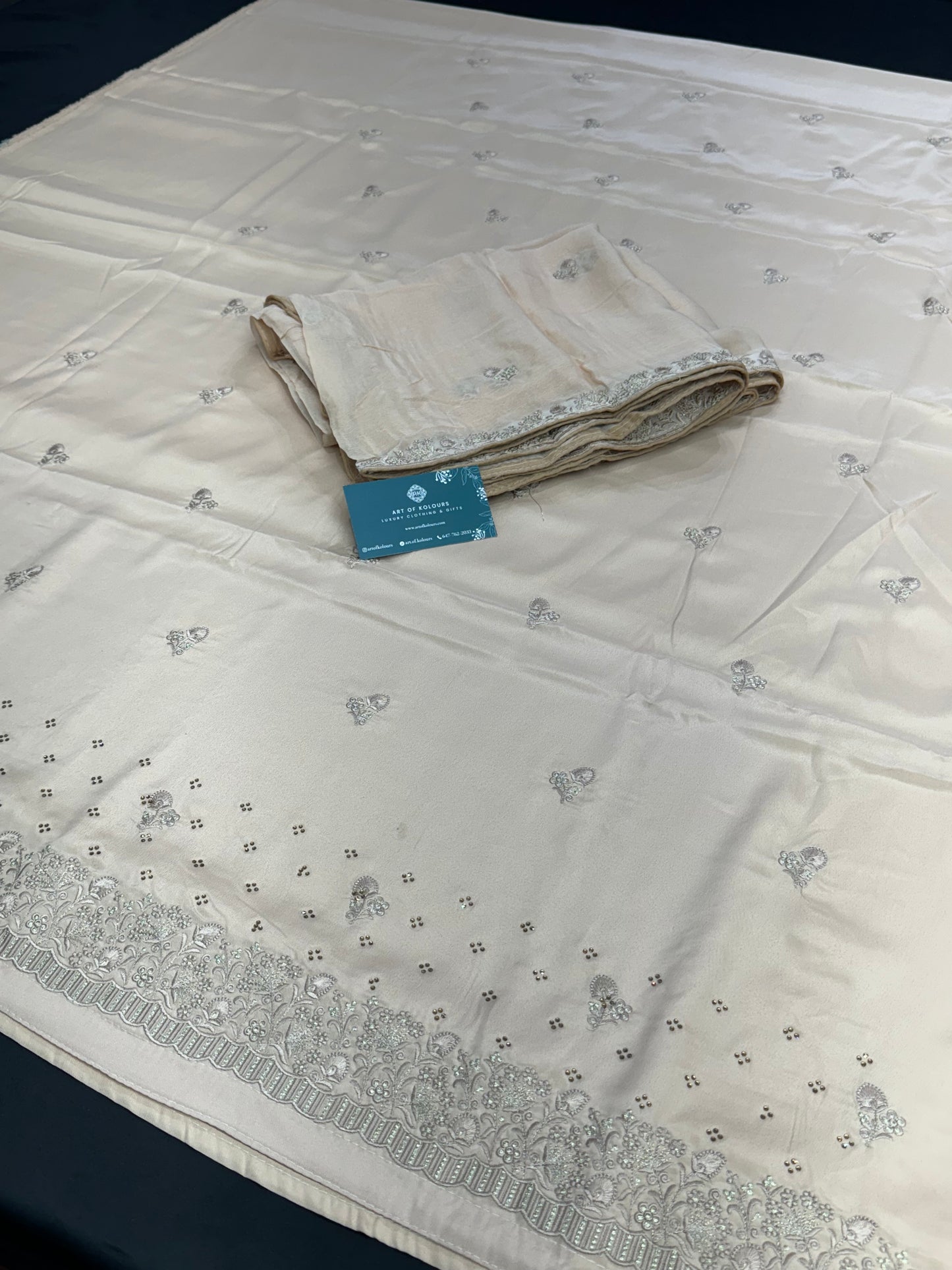 Baksho Bibi Unstitched Suit