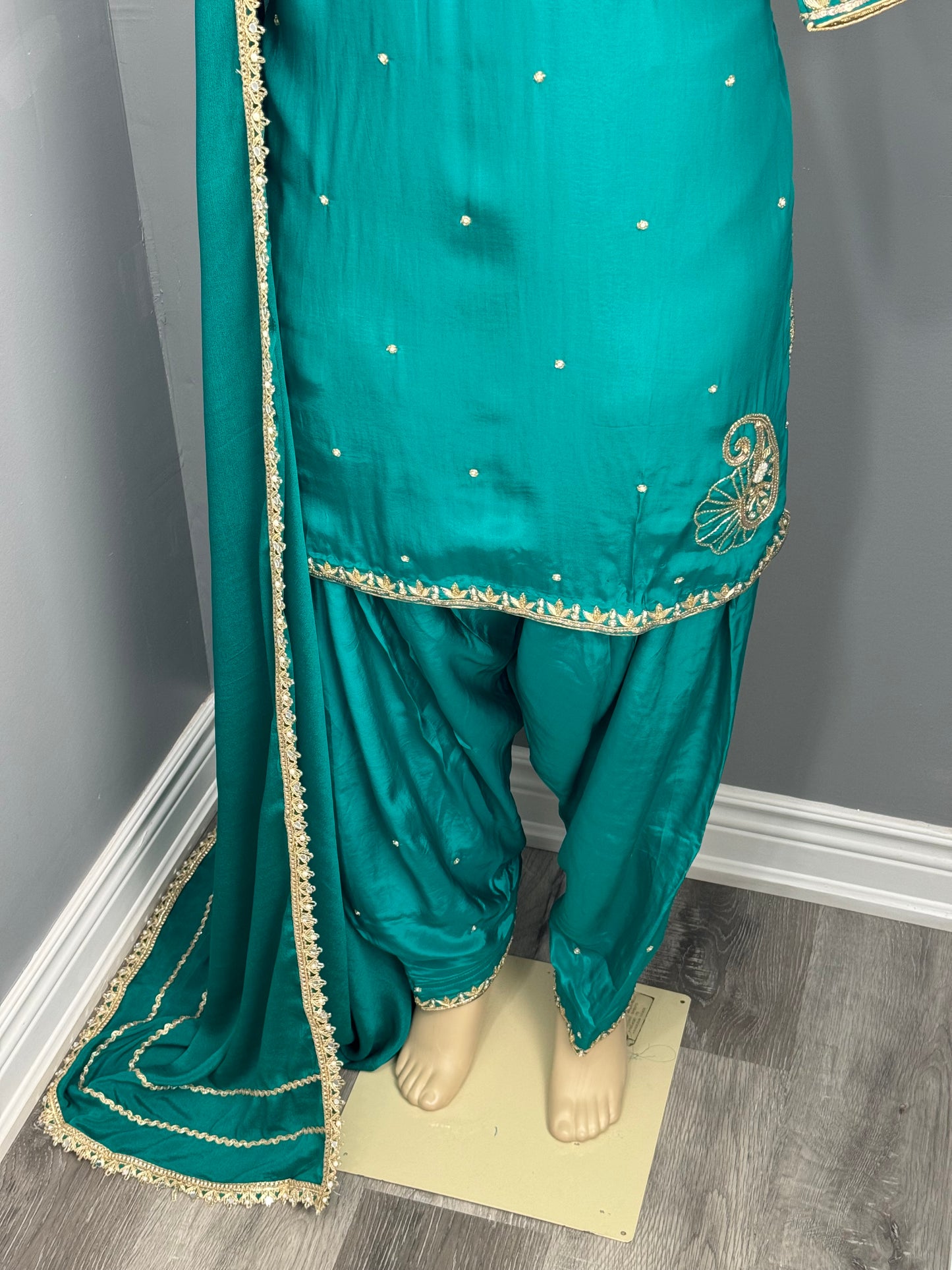 Handwork Salwar Suit- AK30552