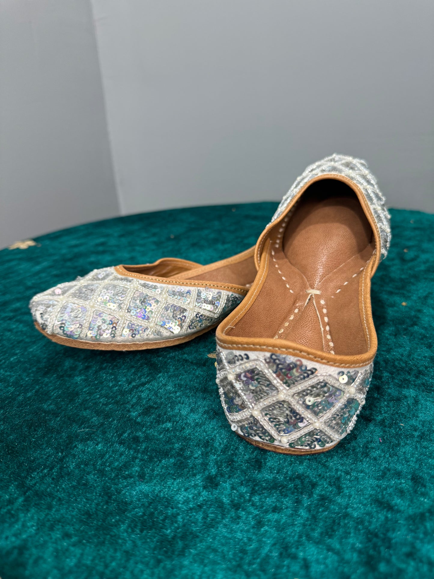 Silver with Pearl Work Jutti