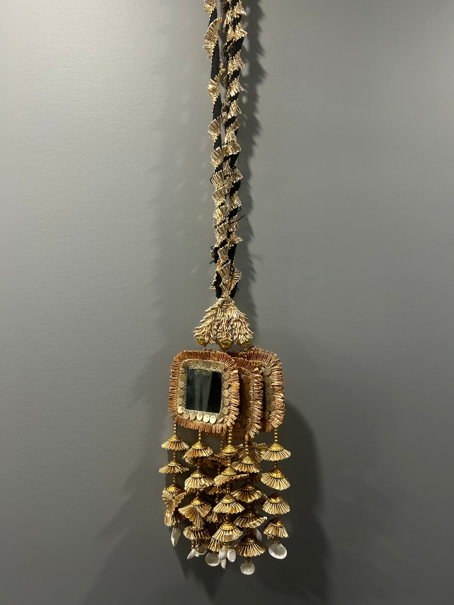 Royal Mirror Parandi