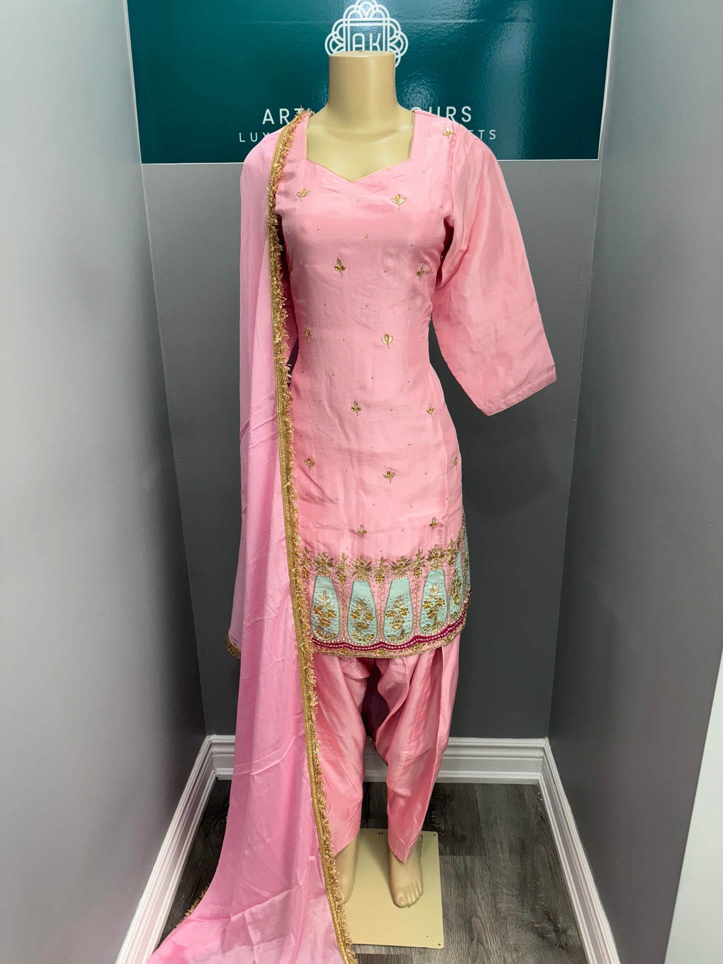 Handwork Salwar Suit