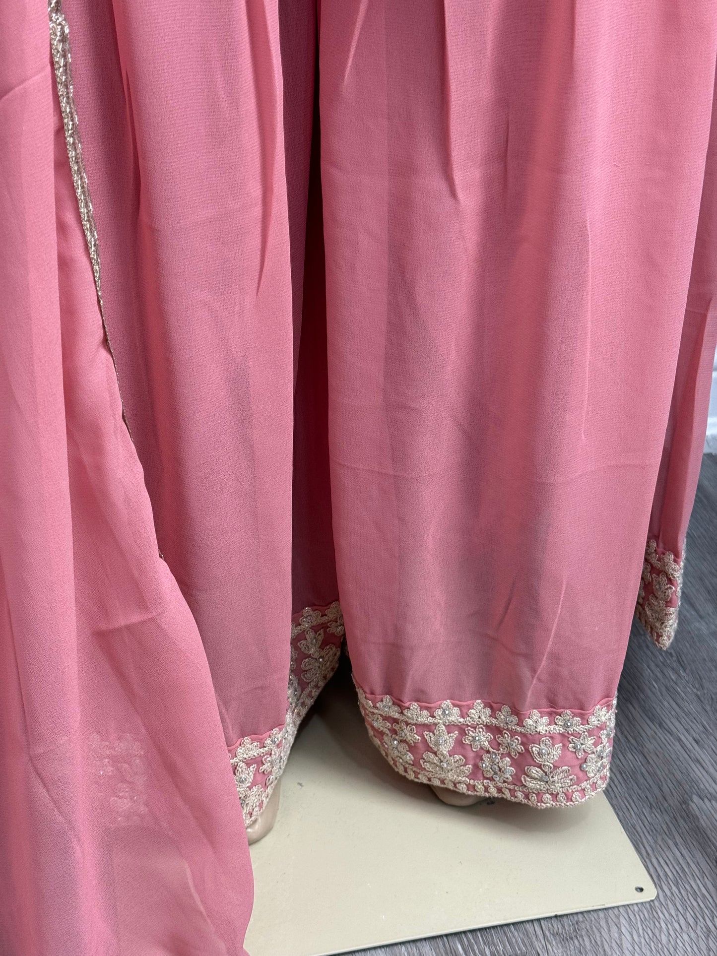 Rosey Phul Readymade Gharara Suit