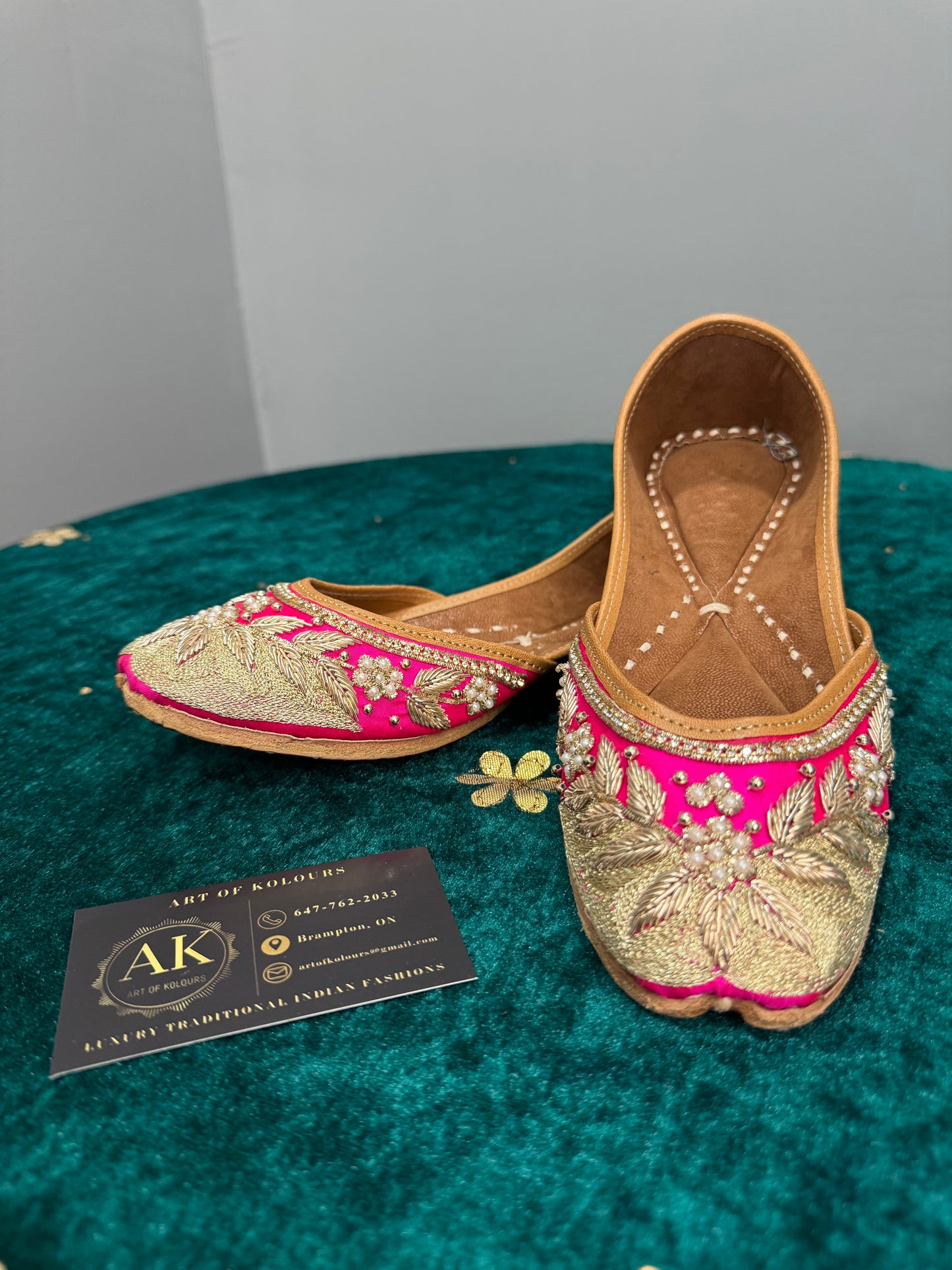 Pink With Gold Work Jutti