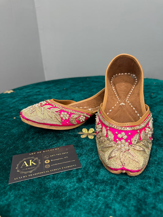 Pink With Gold Work Jutti