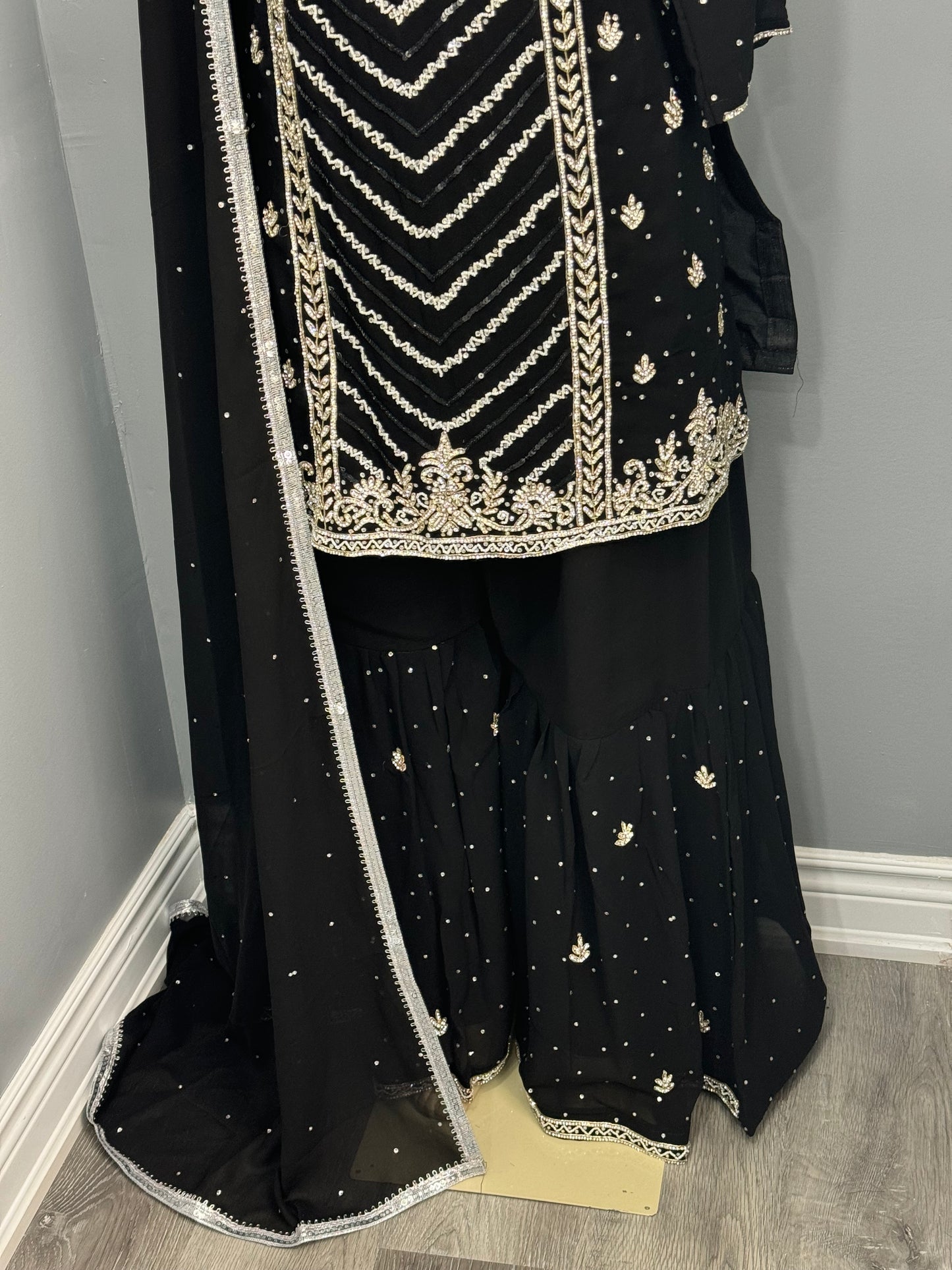 Readymade Gharara Suit- AK5861-23
