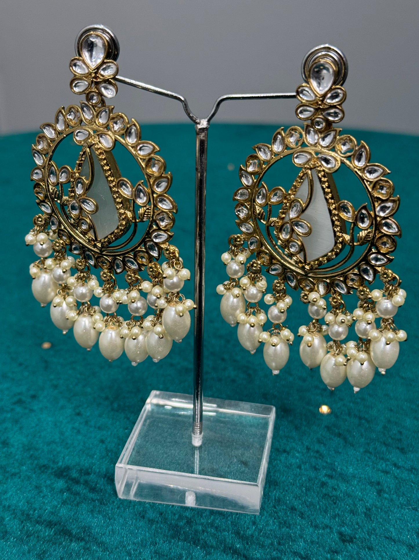 Pearl Cascade Kundan Chandbalis
