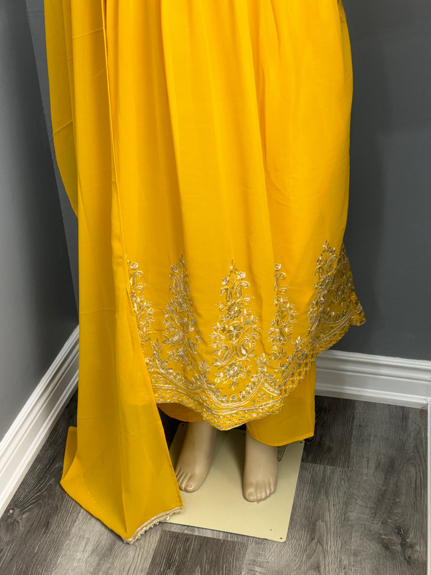 Readymade Anarkali Suit- AK4649-42