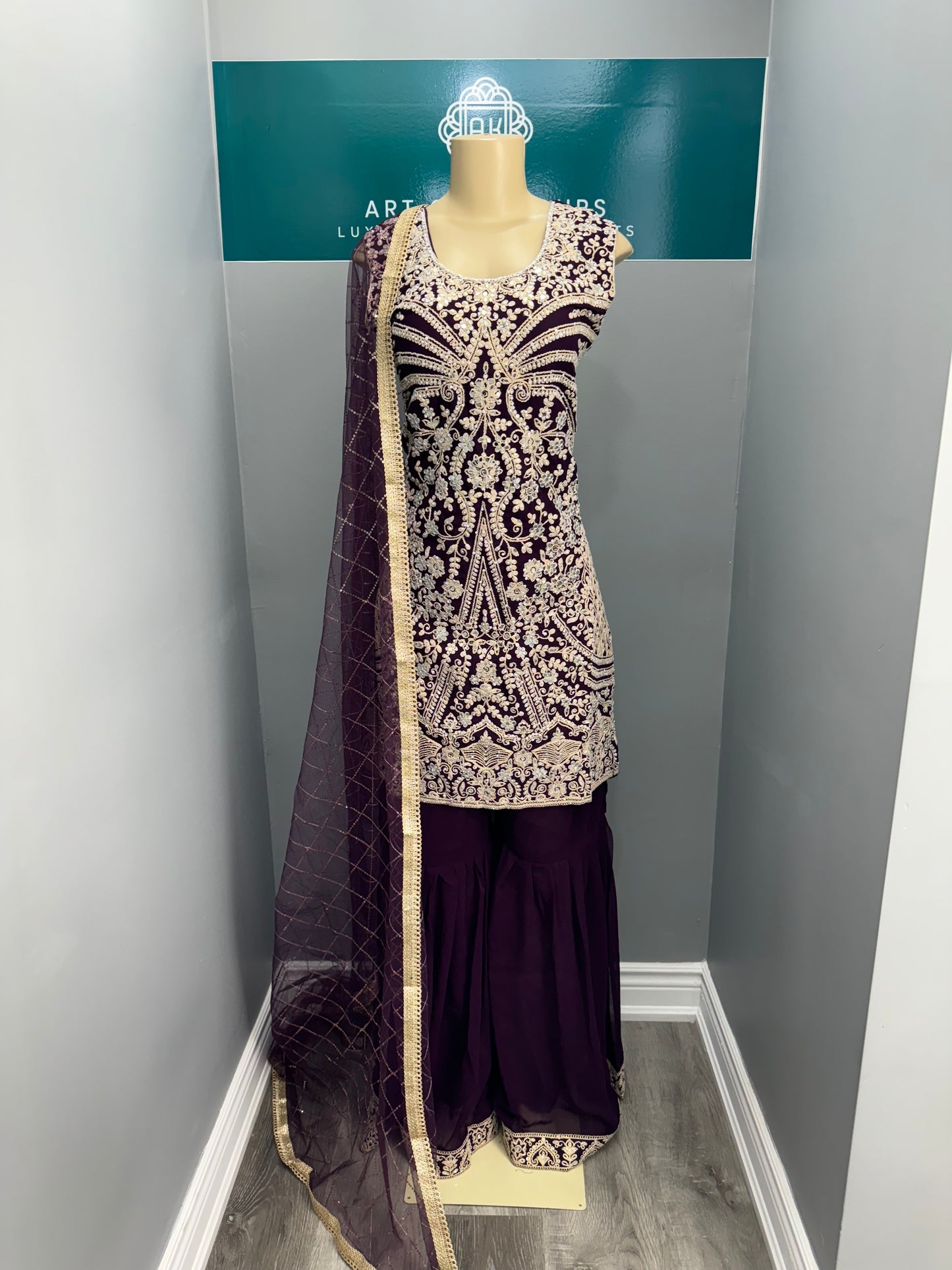 Wavy Shaan Readymade Gharara Suit