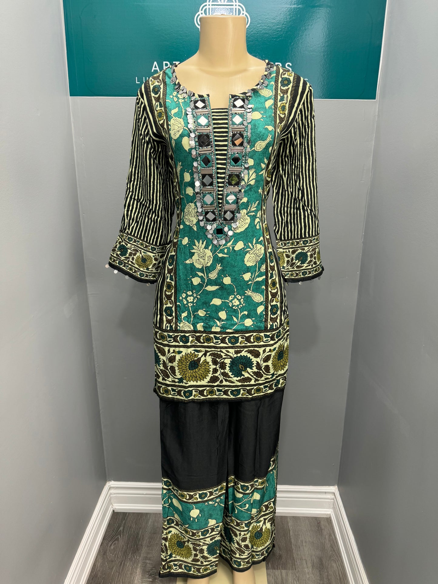 Mirror Work Cord Set- AK5153-02