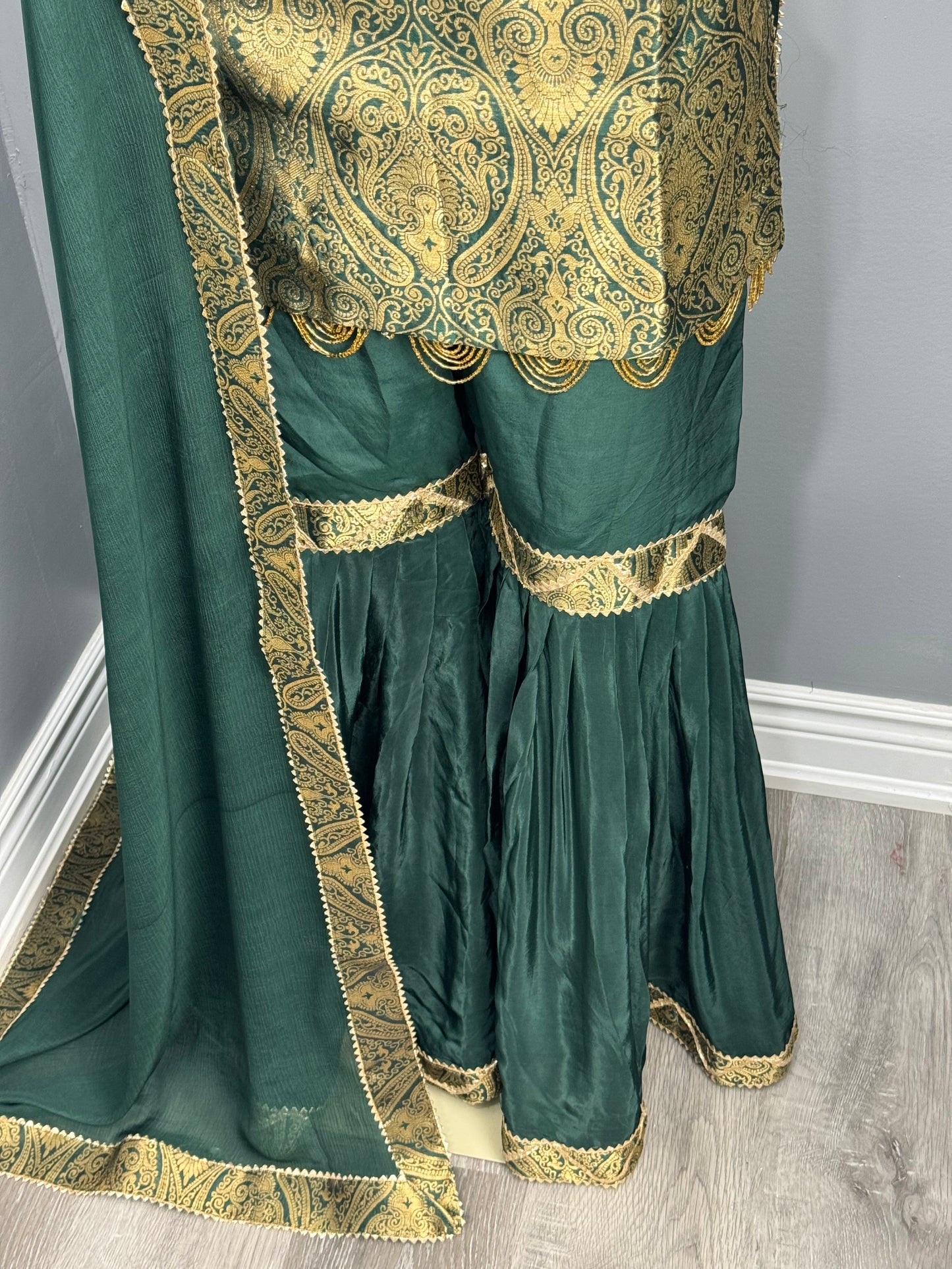 Brocade Gharara Suit- AK1012-2126