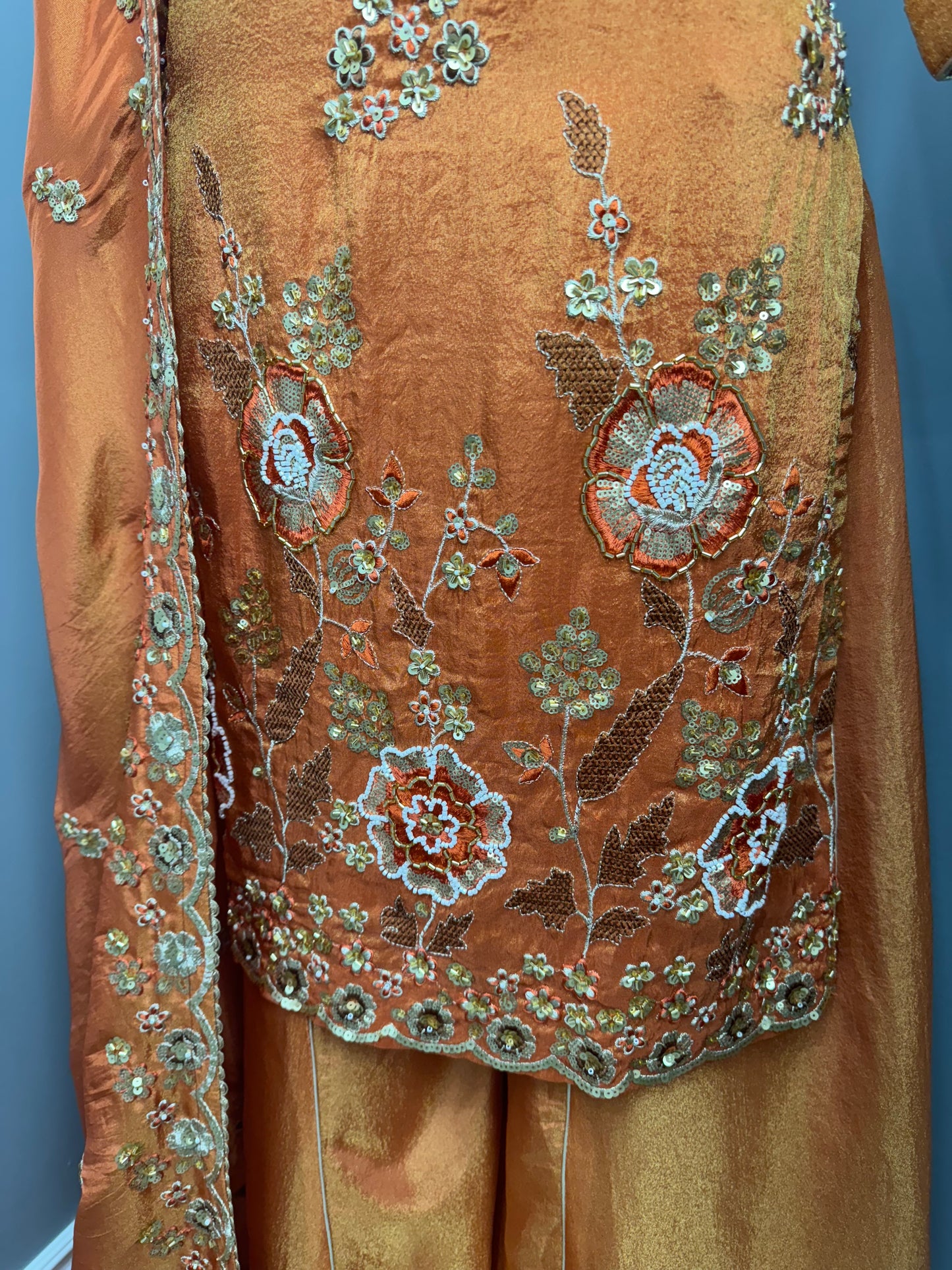 Santri Shimmer Gulzar Sharara Suit