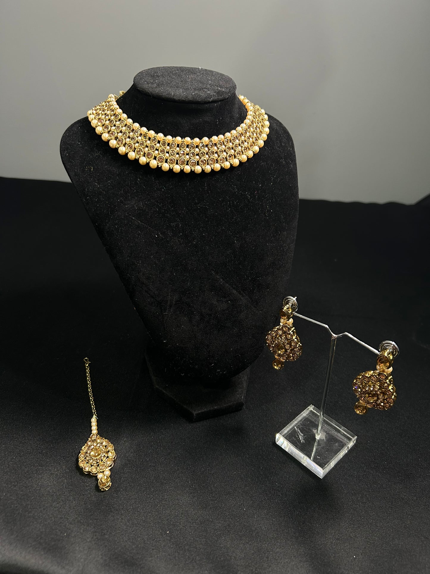 Heer Necklace Set