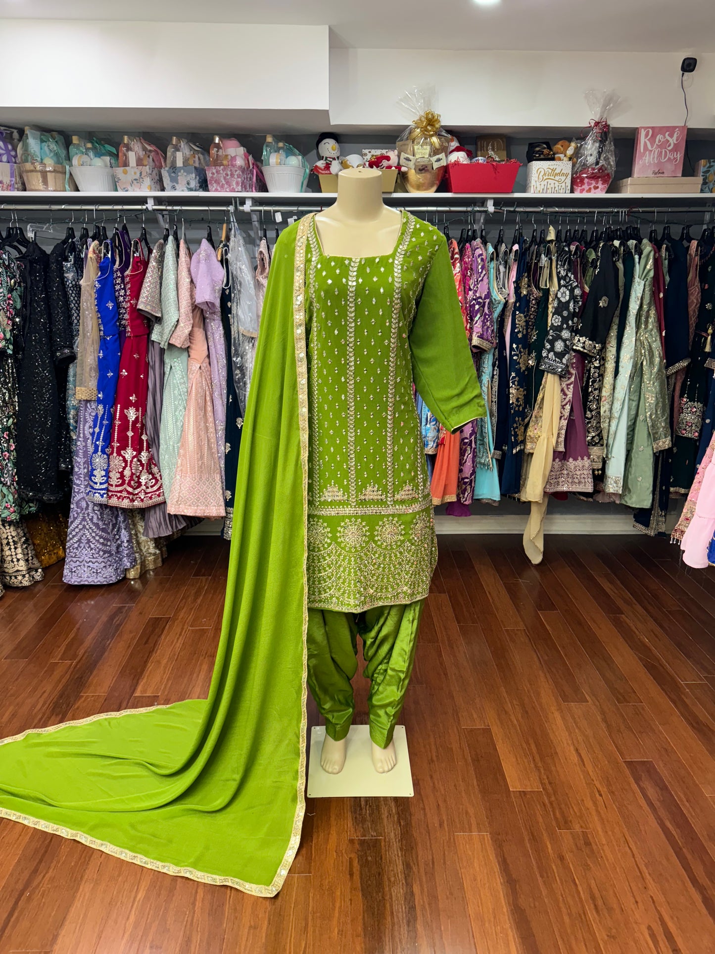 Mendhi Party Wear Salwar Suit