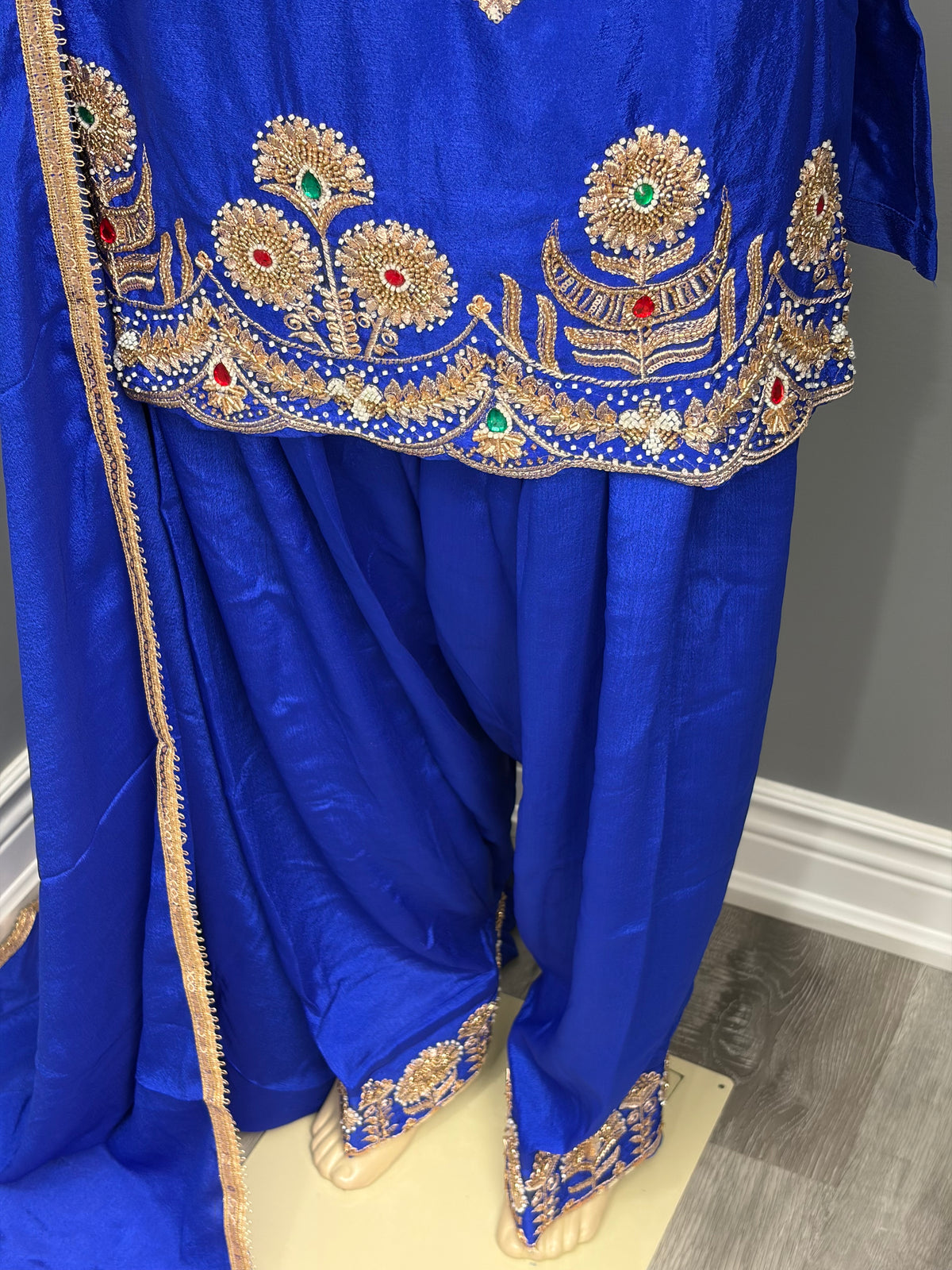 Royal Blue Handwork Farshi Salwar Suit AK6974-2526
