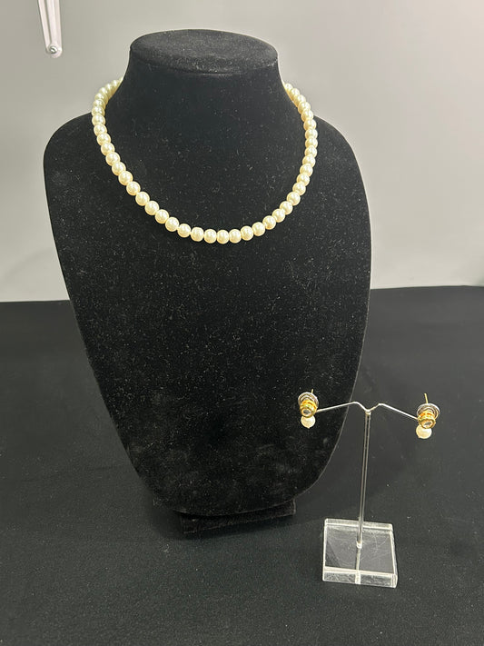 Pearl Necklace Set