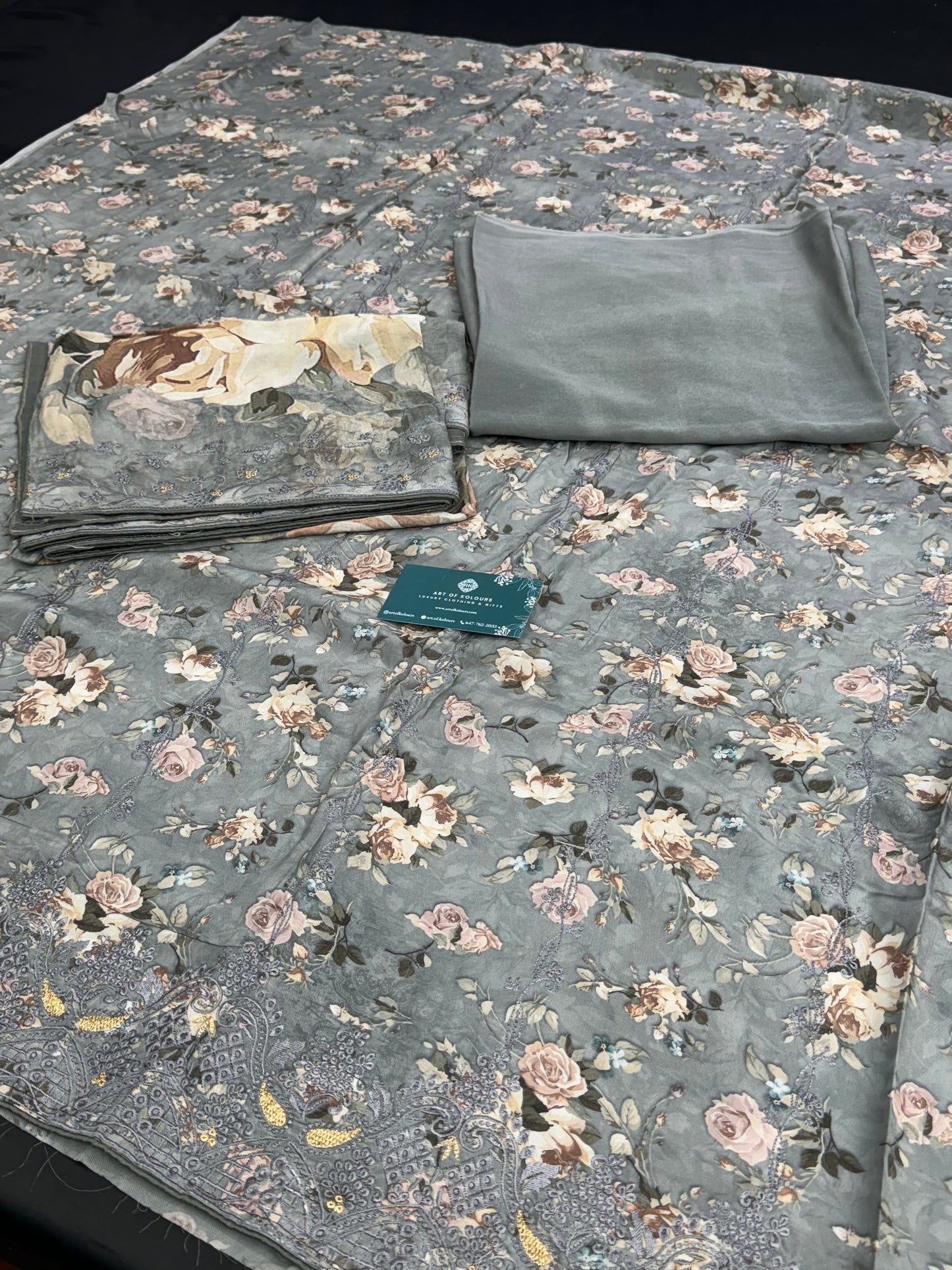 Meeto Bibi Grey Unstitched Suit