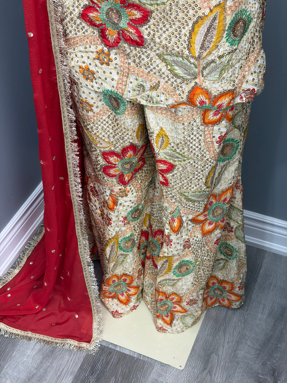 Halter Neck Deep Back Sharara Suit- AK5960-1426