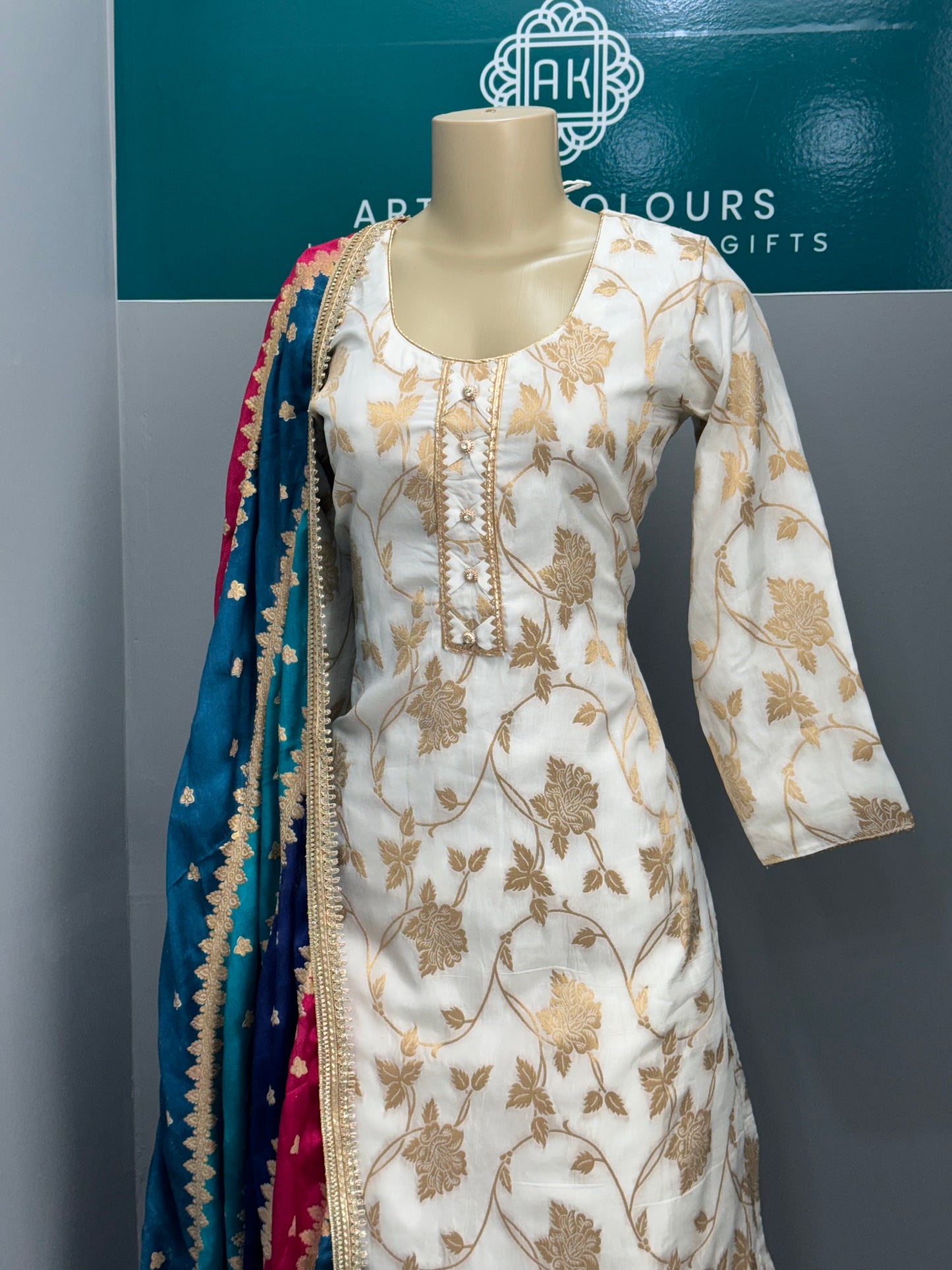 Banarsi Salwar Suit