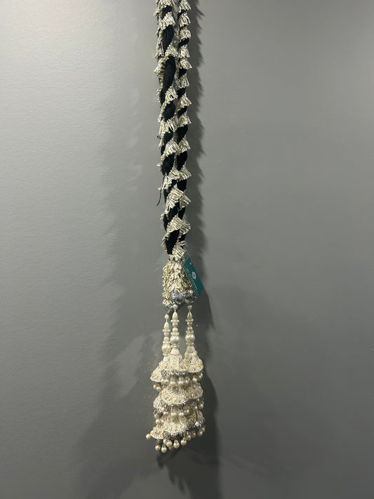 White Pearl Parandi