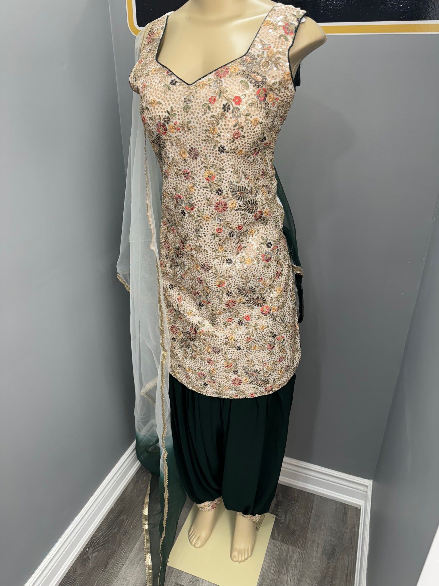 Zarmina Readymade Afgani Salwar Suit