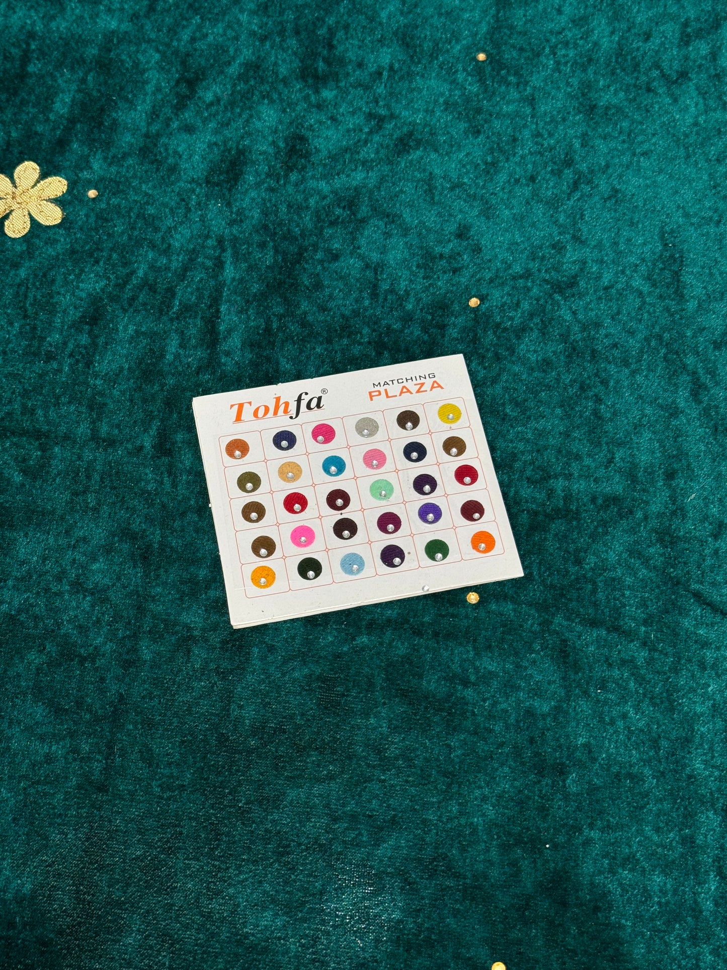 Tohfa Multicolour Round Studded Bindis