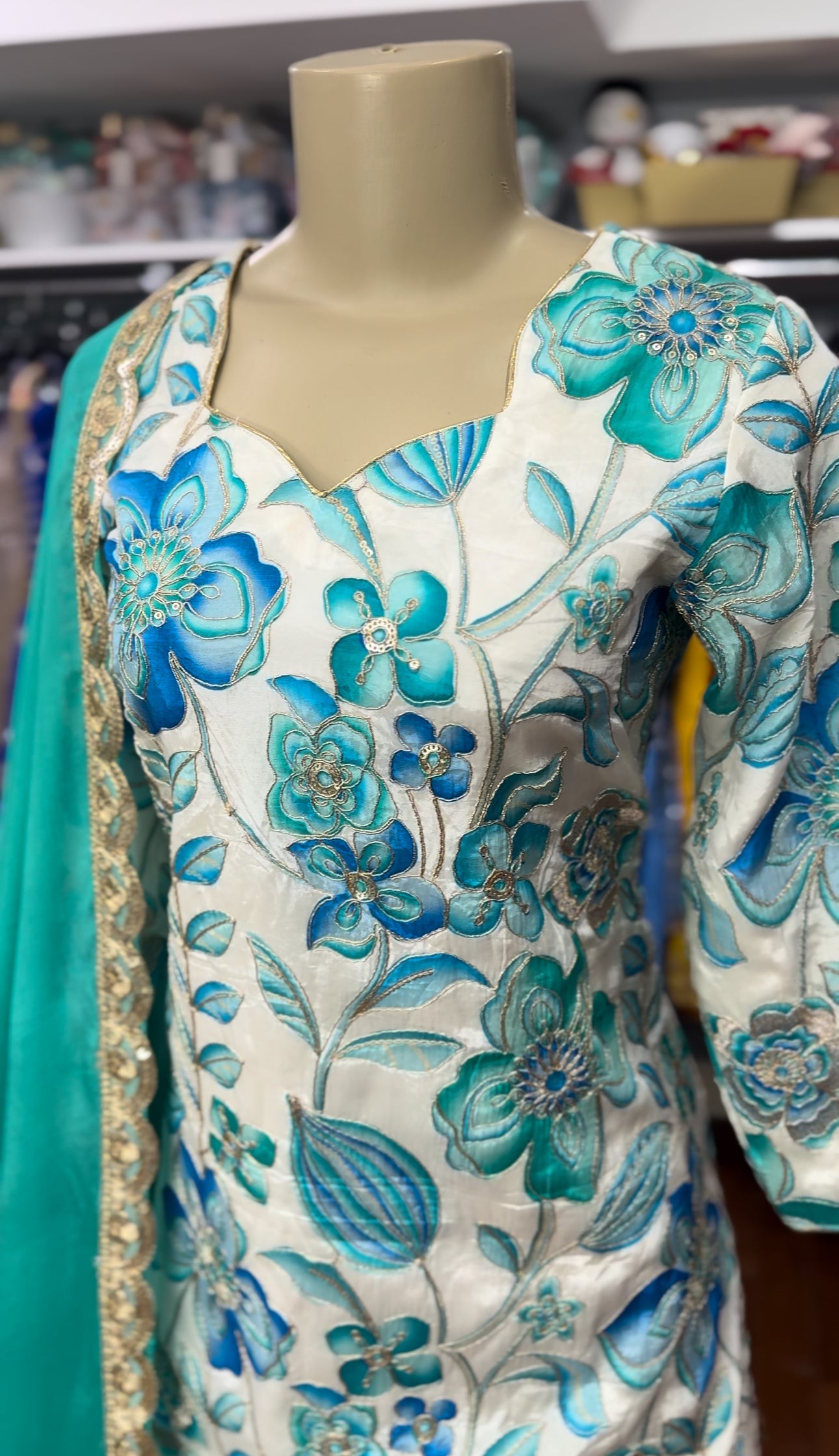 Crepe Postion Work Salwar Suit