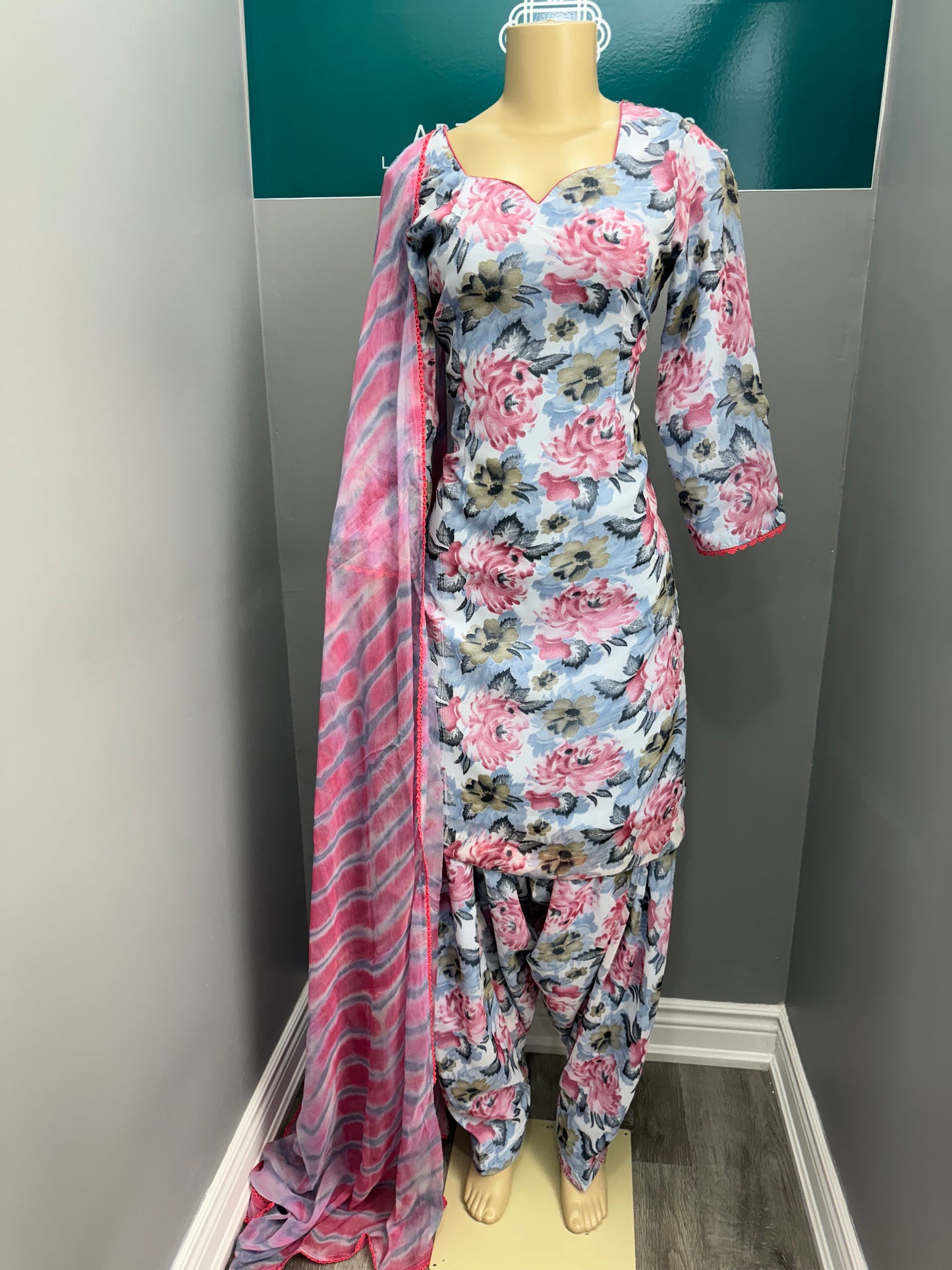 Printed Georgette Salwar Suit