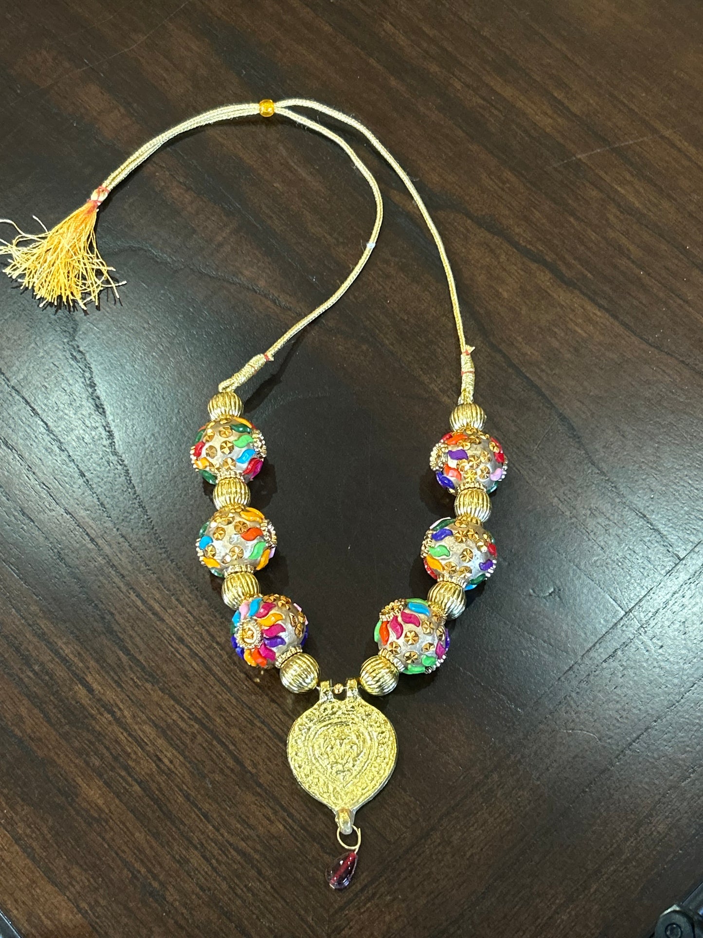 Multicolour Festive Kaintha