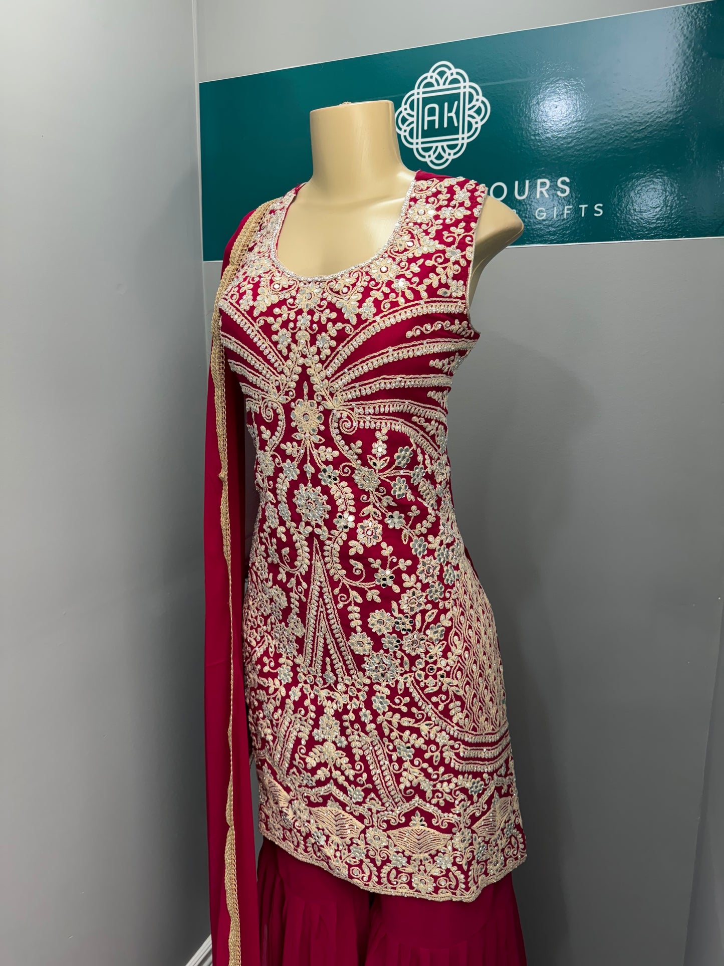 Wavy Shaan Readymade Gharara Suit